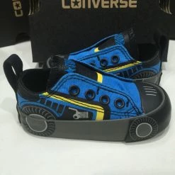 Converse Infants Ox Slip-On Sand Toys Car
